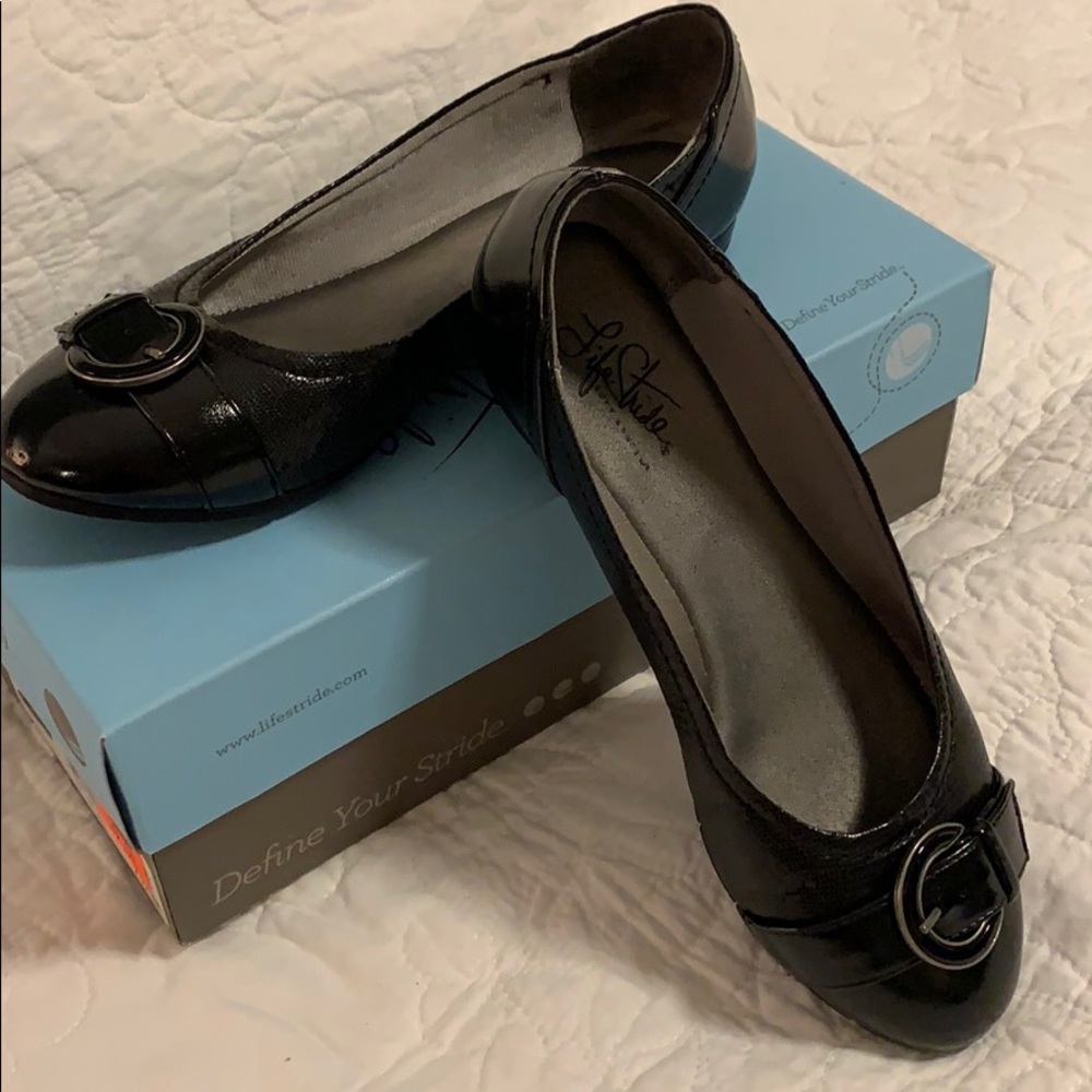 LifeStride Black Flats - Size 7.5